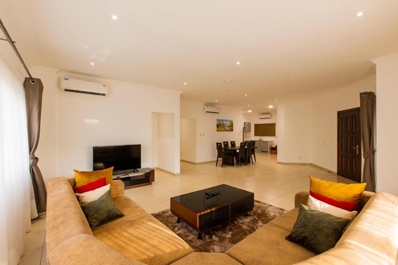 Accra Fine Suites - Holi Flats Airport Residential Exteriör bild