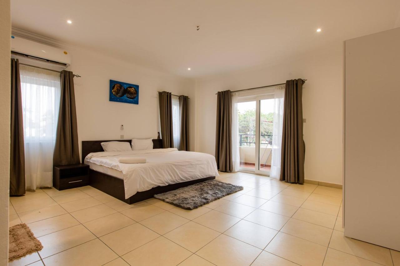 Accra Fine Suites - Holi Flats Airport Residential Exteriör bild